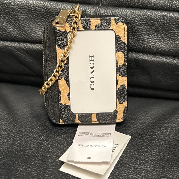 Coach Zip Card Case in Leopard Printed coated canvas/smooth leather CW884 NWT - Picture 3 of 8